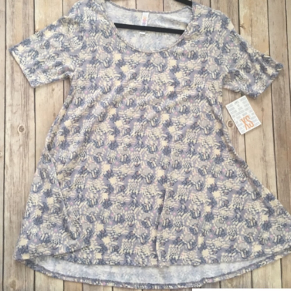 LuLaRoe Perfect T